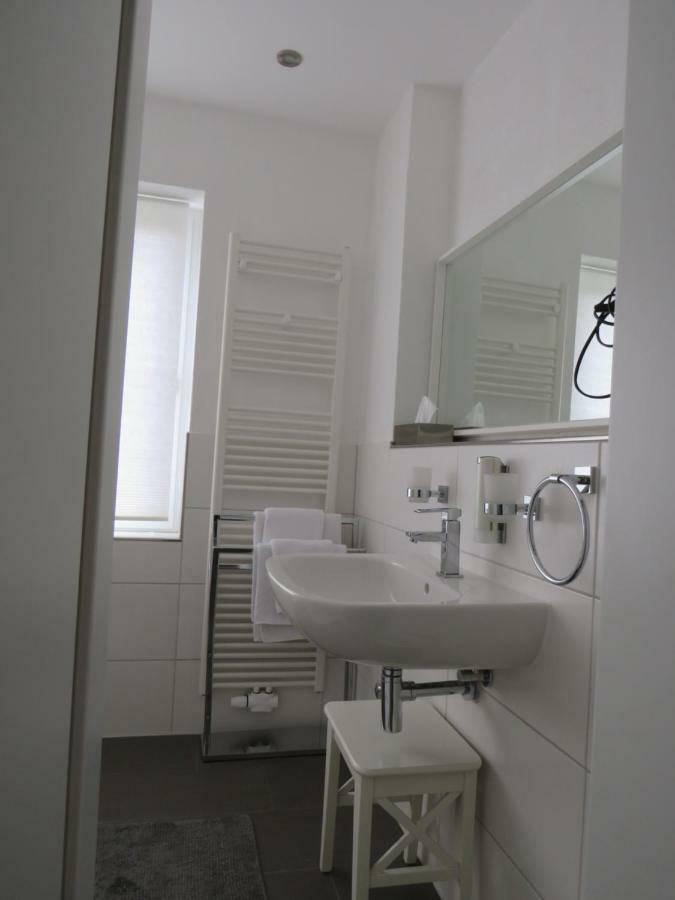 Hotel Pension Haus Talblick Edersee Hemfurth-Edersee Ngoại thất bức ảnh